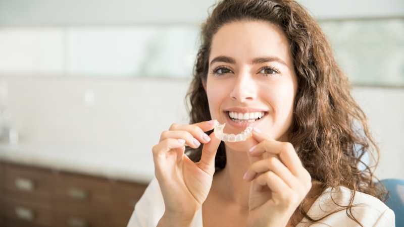 Planning Invisalign Around a Big Date: A Simple Timeline