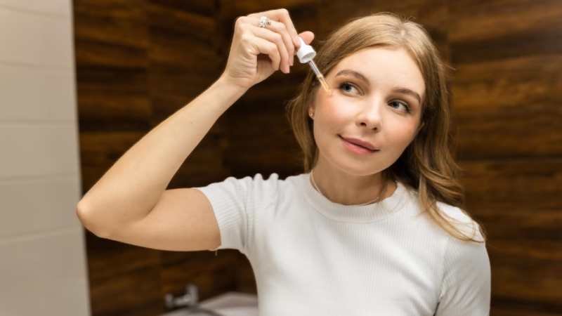 The Benefits of Using an Oil Serum for Your Face