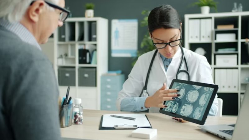 Comparing Cloud-Based Versus On-Premises EHR Costs
