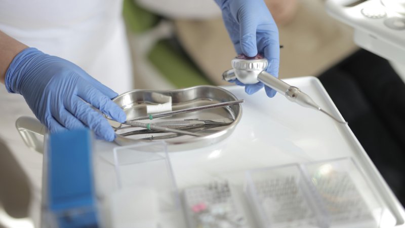 No-Fee Medical Alert Devices