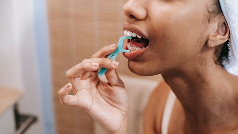 Essential Oral Hygiene Habits to Improve Daily Health