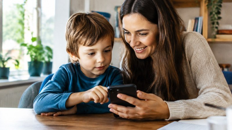 Popular Kids English Language iPhone App